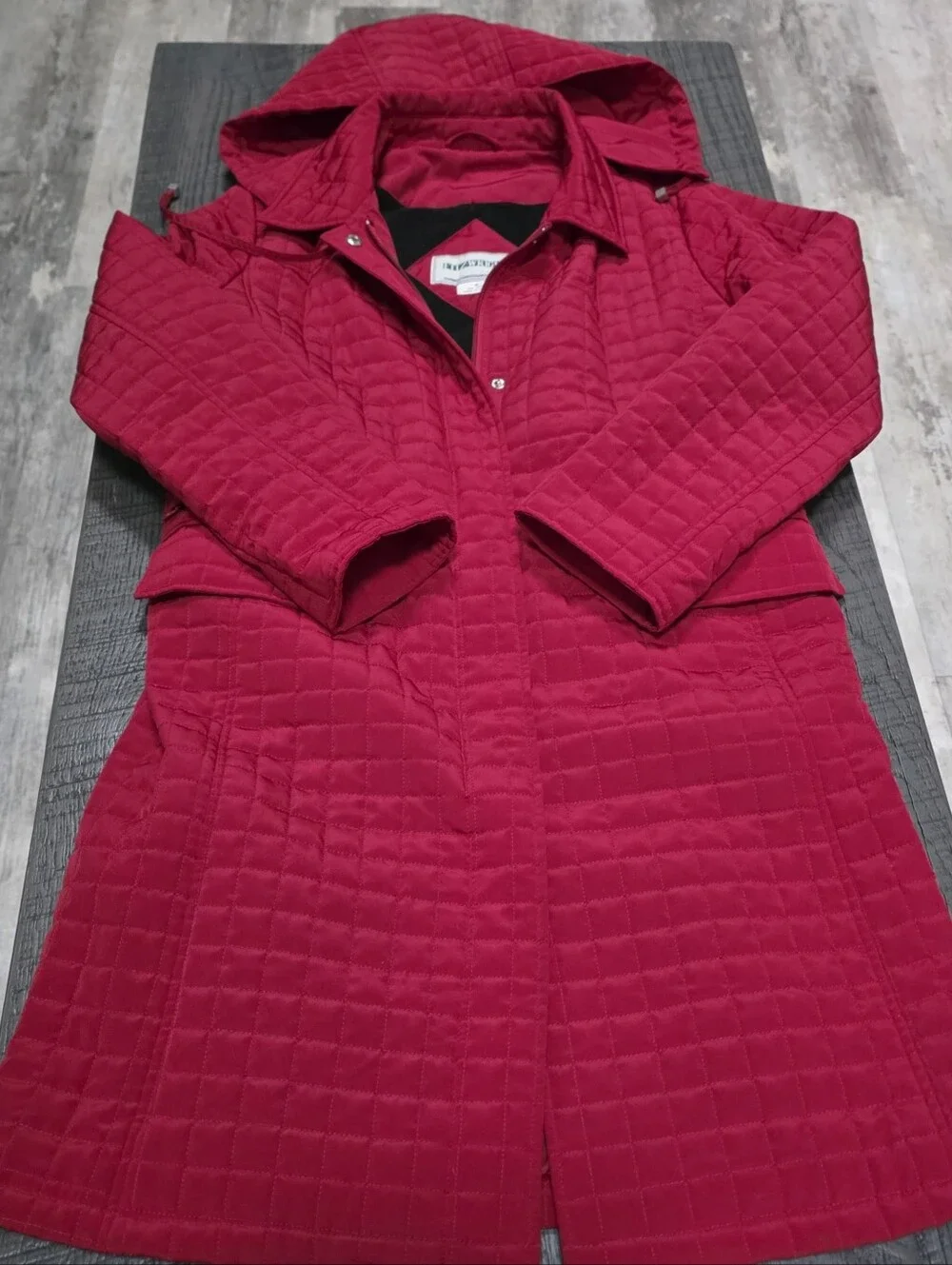Fitz-Wright Women's Quilted Removeable Hooded Red Coat (Sz:Med)